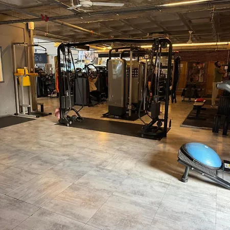 Ithaki Phinikoudes No. 105 * Ларнака