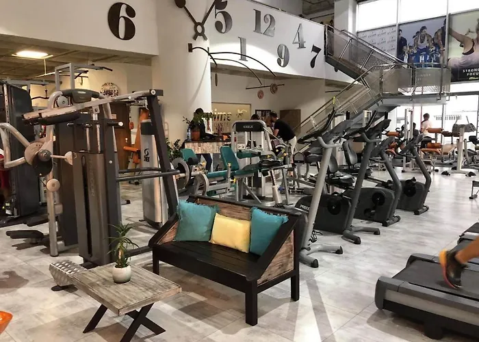 Ithaki Phinikoudes No. 105 * Ларнака