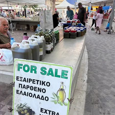 Apartament Ithaki Phinikoudes No. 105