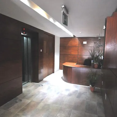 Apartment Ithaki Phinikoudes No. 105