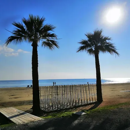 Appartement Ithaki Phinikoudes No. 105 Larnaca