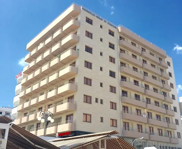 Apartamento Ithaki Phinikoudes No. 105