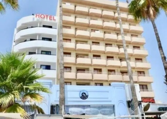 Ithaki Phinikoudes No. 105 Lárnaca